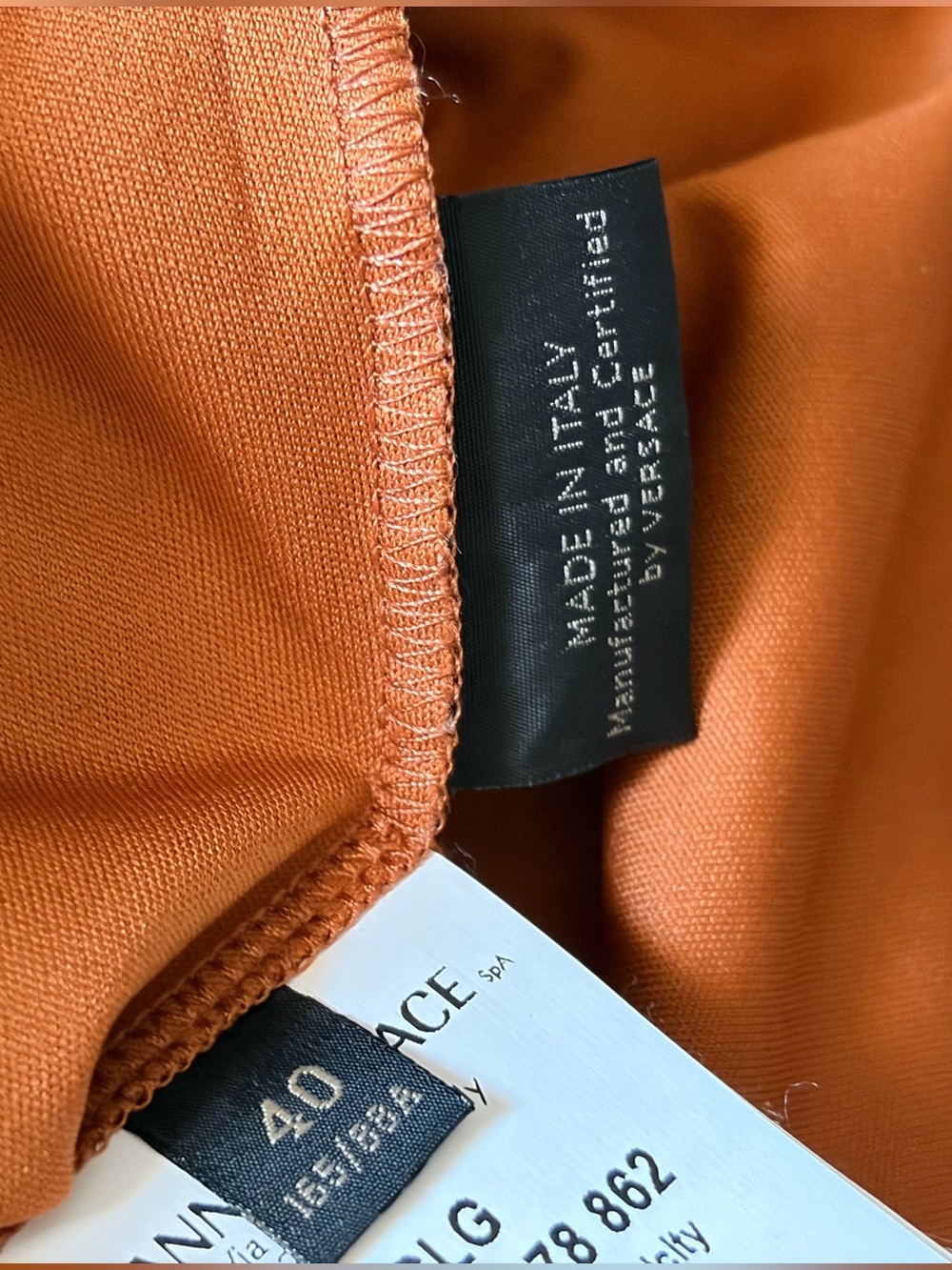 Unisex Versace Orange Short-Sleeve Logo Tee Black Patch Size 40 Fits - Picture 5 of 11